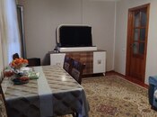 2 otaqlı köhnə tikili - Elmlər Akademiyası m. - 45 m²
