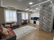 Сдаётся 2-комн. новостройка 72 м², пос. Масазыр, photo 1 from 8