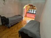 Satılır 4 otaqlı köhnə tikili 80 m², Xalqlar Dostluğu m., photo 7 from 8