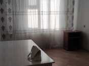 Satılır 2 otaqlı köhnə tikili 60 m², Yasamal r., photo 2 from 4