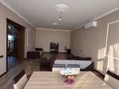5 otaqlı həyət evi/bağ evi - Novxanı q. - 200 m²