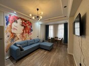 Сдаётся 3-комн. новостройка 92 м², м. Низами, photo 1 from 8