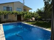 6 otaqlı həyət evi/bağ evi - Mərdəkan q. - 230 m²