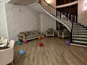 6 otaqlı həyət evi/bağ evi - Şüvəlan q. - 308 m²
