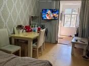 Satılır 2 otaqlı köhnə tikili 20 m², Qara Qarayev m., photo 1 from 8