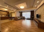 2 otaqlı yeni tikili - Şah İsmayıl Xətai m. - 81 m²