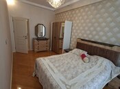 Продаётся 4-комн. новостройка 110 м², м. Элмляр Академиясы, photo 1 from 8