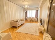 Satılır 3 otaqlı yeni tikili 110 m², İnşaatçılar m., photo 2 from 8