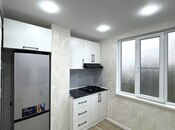 Продаётся 2-комн. вторичка 46 м², м. Нефтчиляр, photo 6 from 8