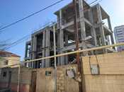 8 otaqlı həyət evi/bağ evi - Azadlıq Prospekti m. - 300 m²