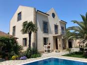 6 otaqlı həyət evi/bağ evi - Mərdəkan q. - 330 m²