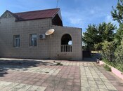 5 otaqlı həyət evi/bağ evi - Novxanı q. - 200 m²