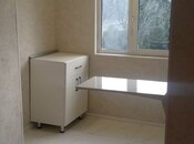 Продаётся 2-комн. вторичка 35 м², м. Иншаатчылар, photo 3 from 8