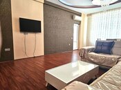 3-комн. новостройка - м. Нефтчиляр - 140 м²