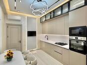 2-комн. новостройка - м. 28 мая - 90 м²
