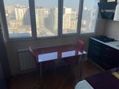 2-комн. новостройка - м. 28 мая - 80 м²