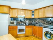 2-комн. вторичка - м. Сахил - 55 м²