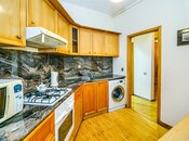 2-комн. вторичка - м. Сахил - 55 м²