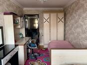 Продаётся 3-комн. вторичка 70 м², м. Элмляр Академиясы, photo 6 from 8