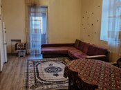 Сдаётся 1-комн. вторичка 35 м², м. Низами, photo 1 from 5