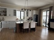5 otaqlı həyət evi/bağ evi - M.Ə.Rəsulzadə q. - 220 m²