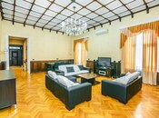 Сдаётся 3-комн. вторичка 140 м², м. Ичеришехер, photo 6 from 8