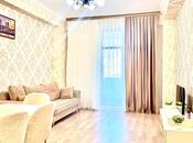 Сдаётся 2-комн. новостройка 70 м², м. Гянджлик, photo 1 from 8