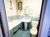 Продаётся 2-комн. вторичка 50 м², м. Кара Караев, photo 6 from 6