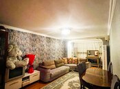 Продаётся 2-комн. вторичка 50 м², м. Кара Караев, photo 1 from 6