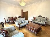 Продаётся 5-комн. вторичка 250 м², м. Ичеришехер, photo 2 from 8