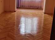 Продаётся 3-комн. вторичка 80 м², м. Иншаатчылар, photo 1 from 8