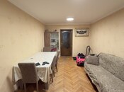 Продаётся 3-комн. вторичка 75 м², м. Иншаатчылар, photo 4 from 8