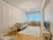Продаётся 3-комн. новостройка 110 м², м. Иншаатчылар, photo 1 from 8