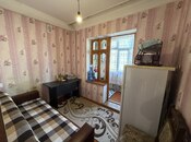 Satılır 2 otaqlı köhnə tikili 65 m², İnşaatçılar m., photo 8 from 8