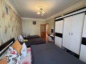 Satılır 2 otaqlı köhnə tikili 65 m², İnşaatçılar m., photo 6 from 8