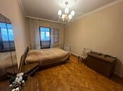 Продаётся 3-комн. вторичка 80 м², Хатаинский р., photo 3 from 8