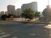 Продаётся 3-комн. вторичка 70 м², м. Элмляр Академиясы, photo 1 from 8