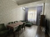 Продаётся 3-комн. вторичка 67 м², м. Низами, photo 2 from 8