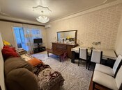 Satılır 3 otaqlı köhnə tikili 85 m², Xalqlar Dostluğu m., photo 1 from 8