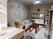 Satılır 2 otaqlı köhnə tikili 70 m², Nəsimi m., photo 2 from 8