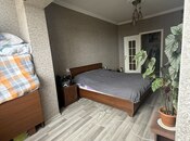 Продаётся 2-комн. вторичка 65 м², Хатаинский р., photo 4 from 8