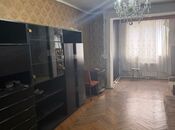 Satılır 3 otaqlı köhnə tikili 70 m², Elmlər Akademiyası m., photo 2 from 8