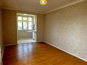 Satılır 2 otaqlı köhnə tikili 38 m², İnşaatçılar m., photo 4 from 8