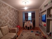 Продаётся 4-комн. вторичка 110 м², photo 1 from 8