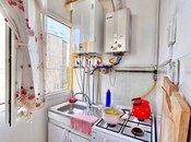 Satılır 2 otaqlı köhnə tikili 40 m², Qara Qarayev m., photo 6 from 8