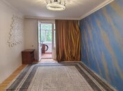 Satılır 3 otaqlı köhnə tikili 75 m², Nərimanov r., photo 1 from 8