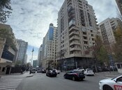 Satılır 5 otaqlı yeni tikili 160 m², 28 May m., photo 1 from 8