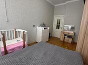 Satılır 2 otaqlı köhnə tikili 71 m², Qara Qarayev m., photo 5 from 8