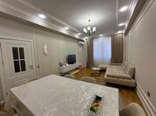 Satılır 2 otaqlı köhnə tikili 71 m², Qara Qarayev m., photo 2 from 8