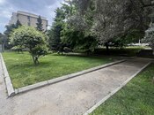 Продаётся 2-комн. вторичка 50 м², м. Элмляр Академиясы, photo 1 from 8